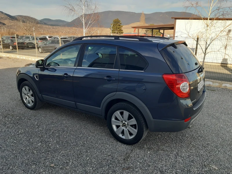 Chevrolet Captiva 7 МЕСТА/4Х4 КАТО НОВА , снимка 7 - Автомобили и джипове - 49158542