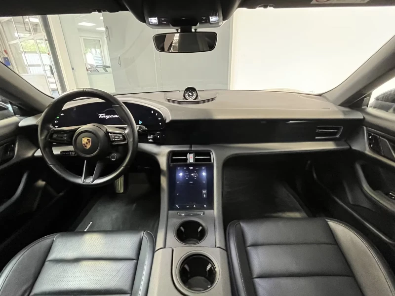 Porsche Taycan CHRONO-PACK/381HP/PANO/SPORT/112D, снимка 5 - Автомобили и джипове - 51894917