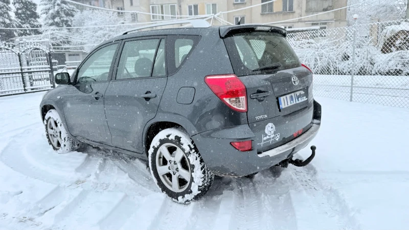 Toyota Rav4 2.0 vvti 4x4, снимка 5 - Автомобили и джипове - 52896436