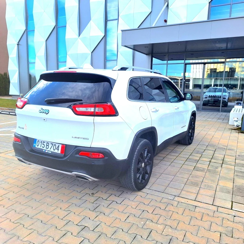 Jeep Cherokee 2.2 4х4 200кс, снимка 5 - Автомобили и джипове - 53050725