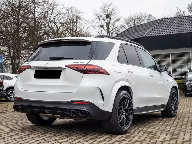 Mercedes-Benz GLE 53 4MATIC BURM* PANO* KEYLESS* 360 CAM* , снимка 3 - Автомобили и джипове - 54124176