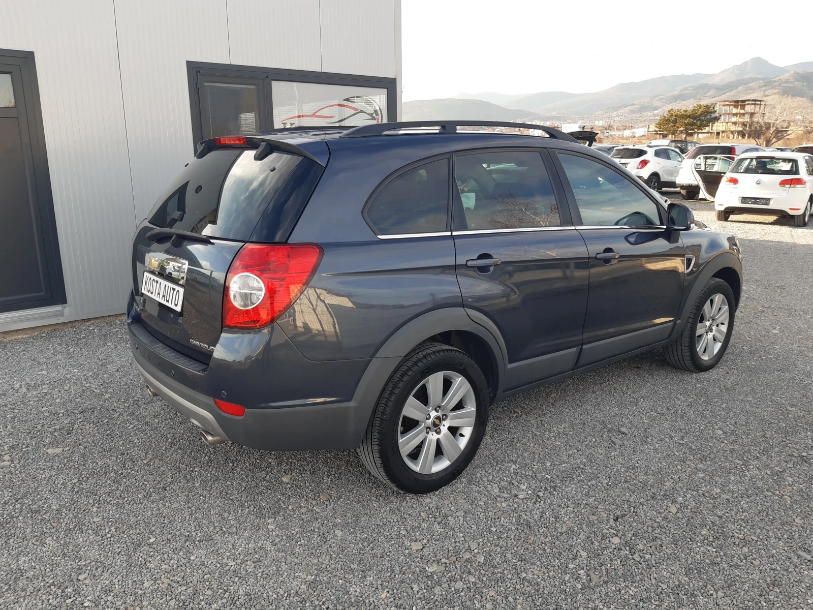 Chevrolet Captiva 7 МЕСТА/4Х4 КАТО НОВА  - изображение 3