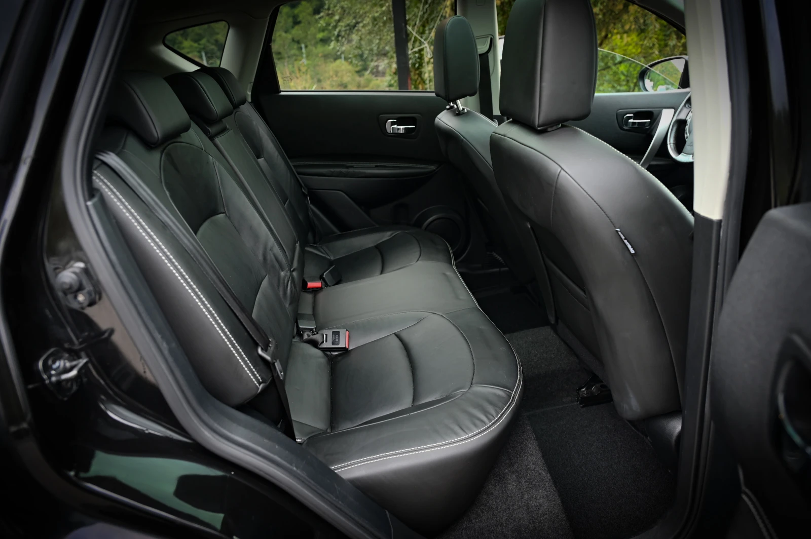 Nissan Qashqai 2.0i / 44 /  | Mobile.bg   12