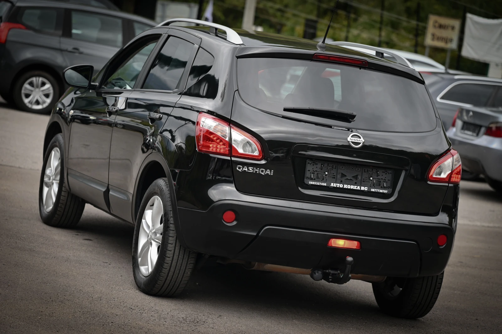 Nissan Qashqai 2.0i / 4х4 / Автоматик - изображение 3