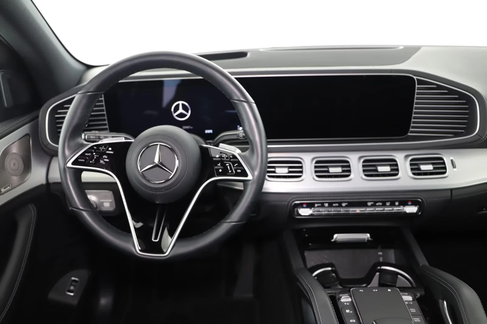 Mercedes-Benz GLE 580 AMG/4-MATIC/FACELIFT/NIGHT/PANO/BURM/AIRMATIC/360/, снимка 7 - Автомобили и джипове - 54074710