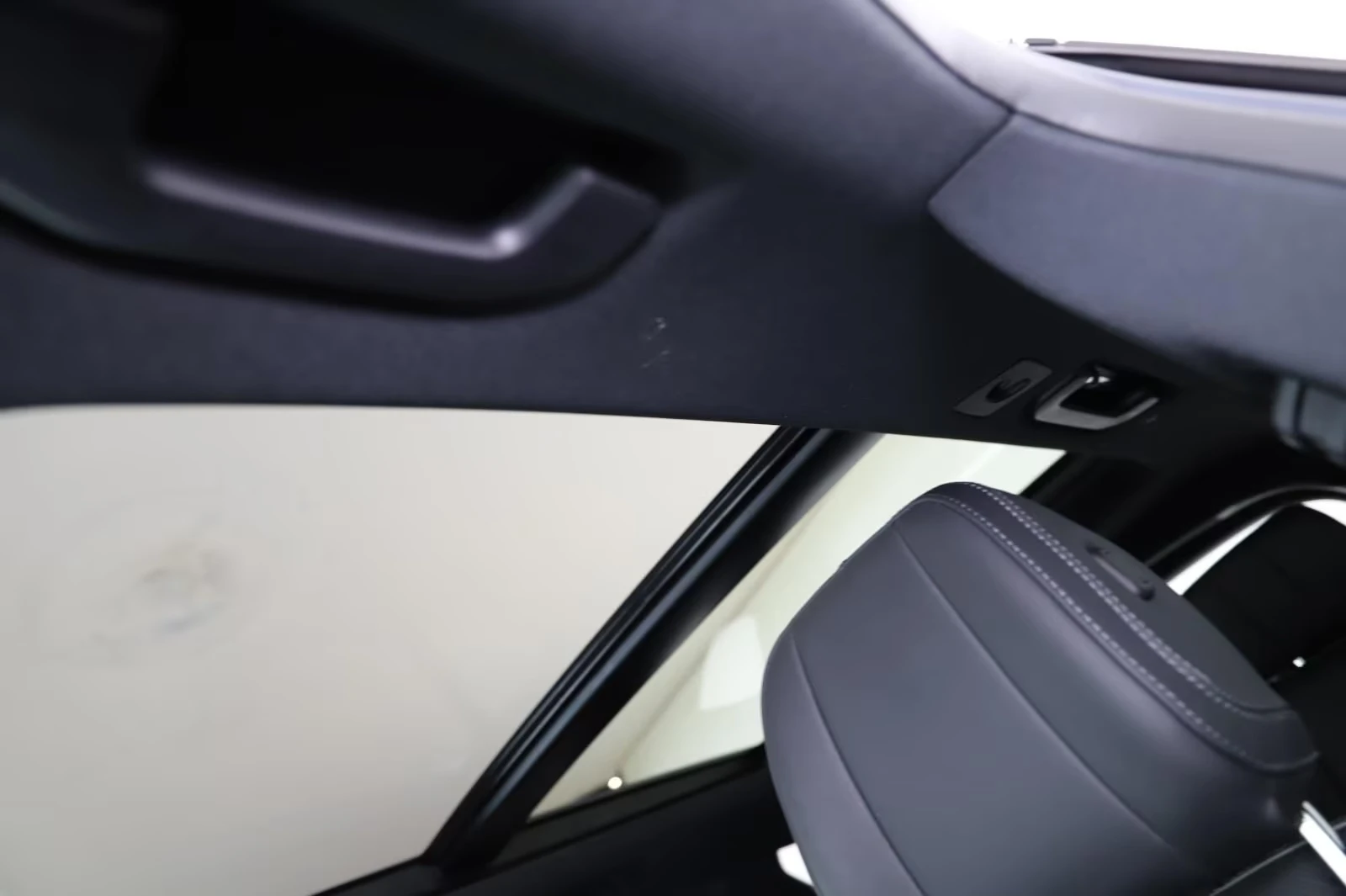 Mercedes-Benz GLE 580 AMG/4-MATIC/FACELIFT/NIGHT/PANO/BURM/AIRMATIC/360/, снимка 10 - Автомобили и джипове - 54074710