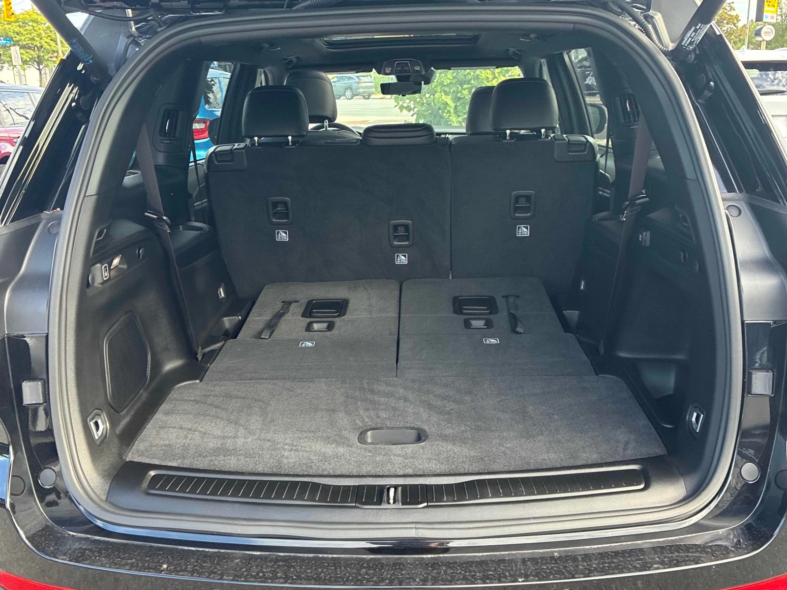 Jeep Grand cherokee Limited* CARFAX* АВТОКРЕДИТ БЕЗ ПЪРВОНАЧАЛНА ВНОСК, снимка 16 - Автомобили и джипове - 56154249