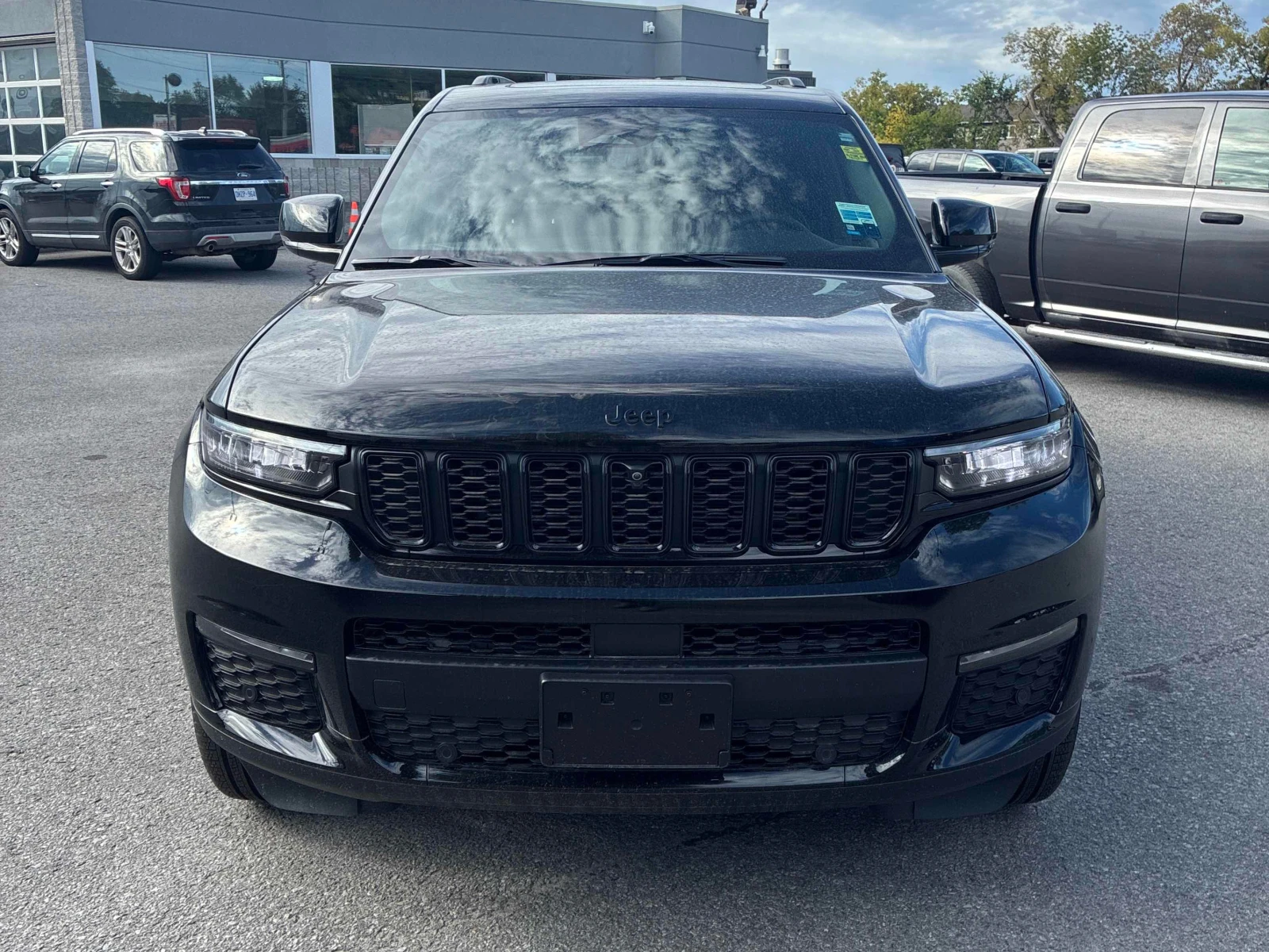 Jeep Grand cherokee Limited* CARFAX* АВТОКРЕДИТ БЕЗ ПЪРВОНАЧАЛНА ВНОСК, снимка 5 - Автомобили и джипове - 56154249