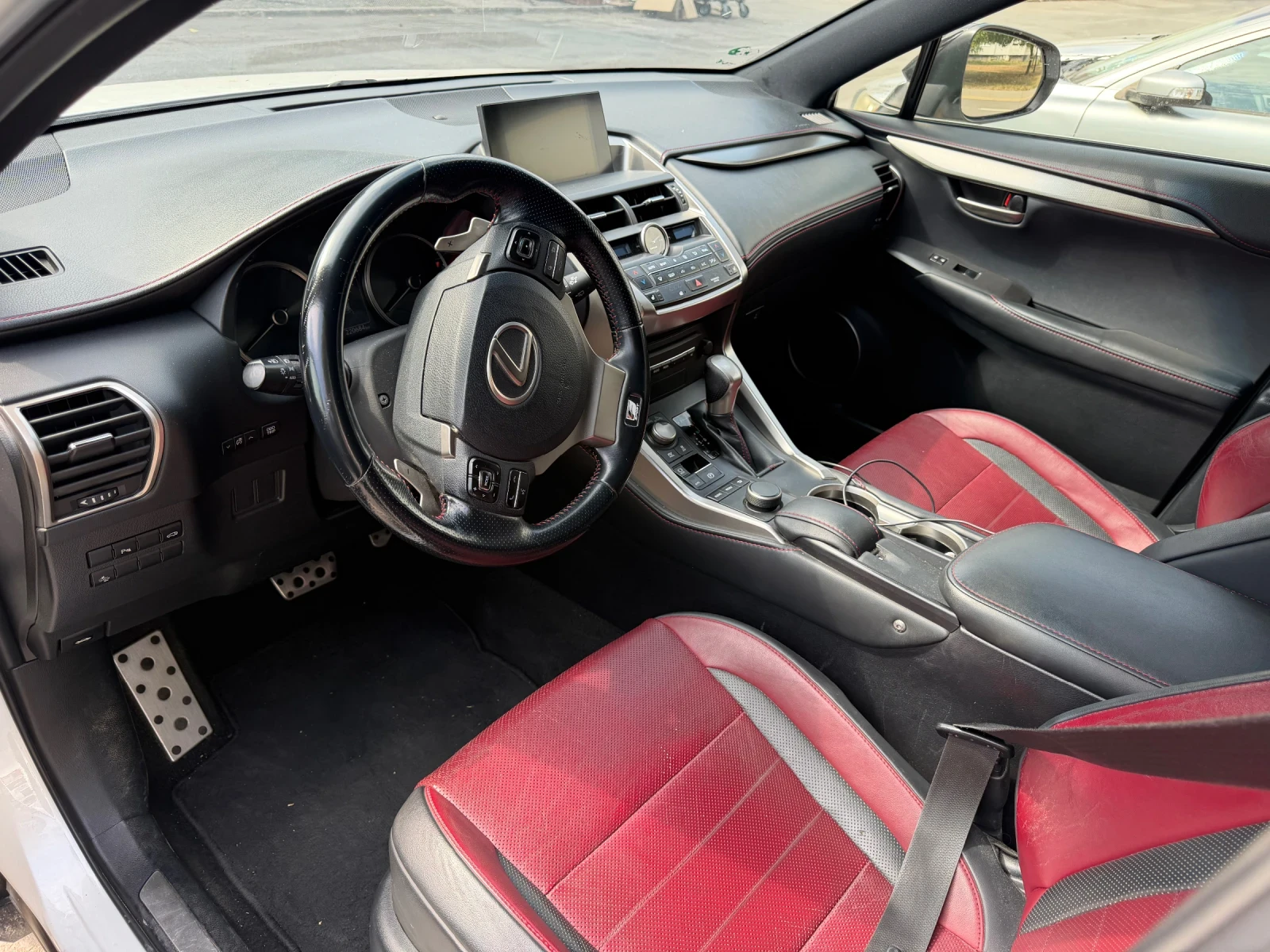Lexus NX 300h, снимка 5 - Автомобили и джипове - 56165220