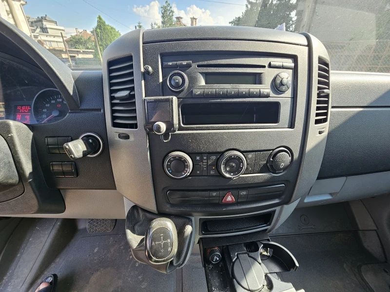 VW Crafter 2, 5 TD падащ борд, климатроник, евро 4, снимка 5 - Бусове и автобуси - 48771774