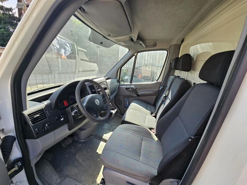 VW Crafter 2, 5 TD падащ борд, климатроник, евро 4, снимка 4 - Бусове и автобуси - 48771774