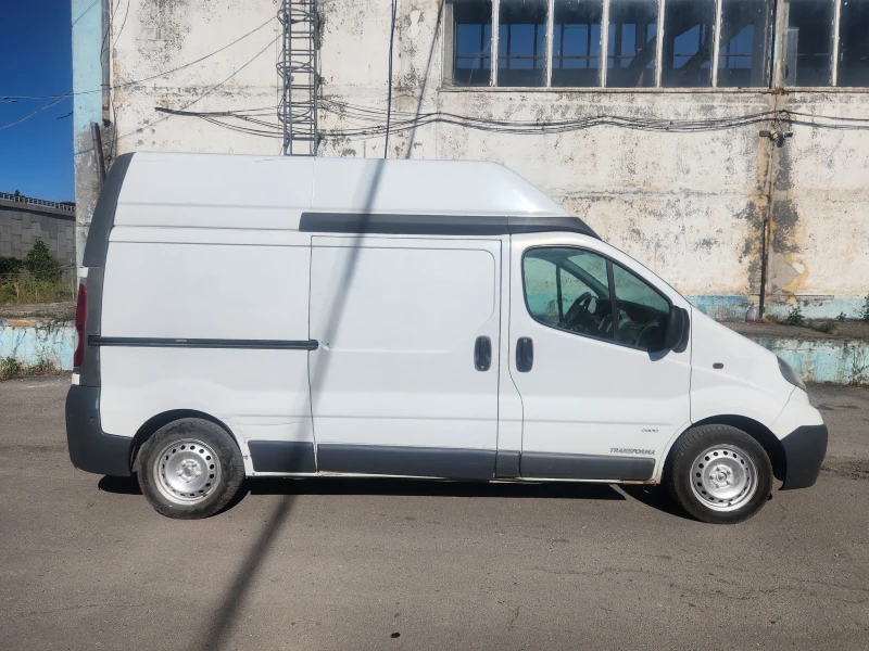 Opel Vivaro 2.0cdti ХЛАДИЛЕН, снимка 11 - Бусове и автобуси - 52116654