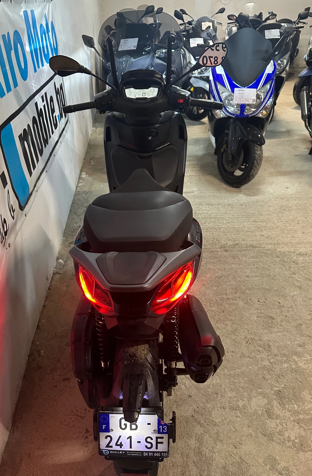 Piaggio Beverly 400i ABS ASR LED - изображение 7