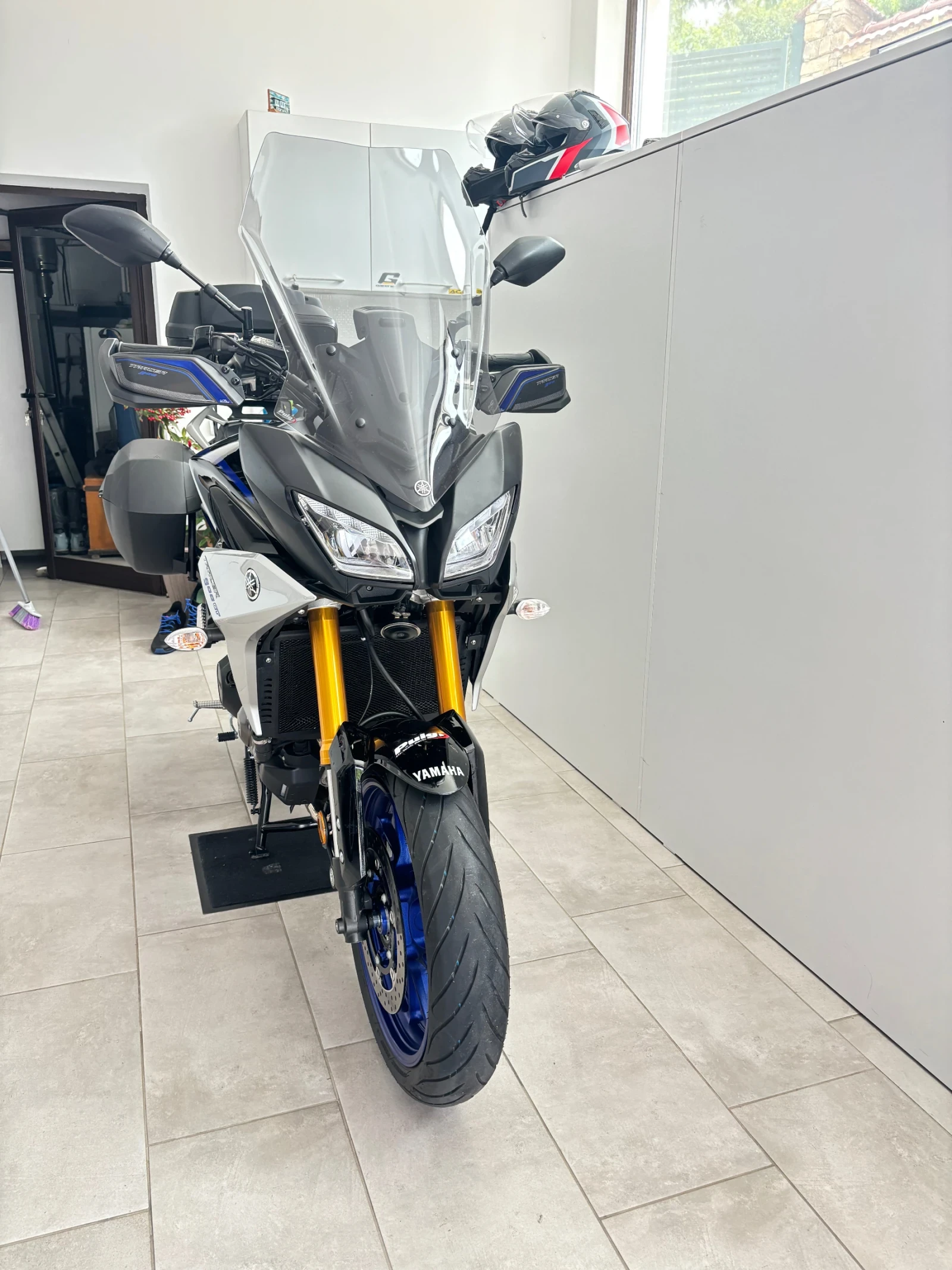 Yamaha Tracer GT 900, 6500 км, НОВ!, снимка 17 - Мотоциклети и мототехника - 55107561