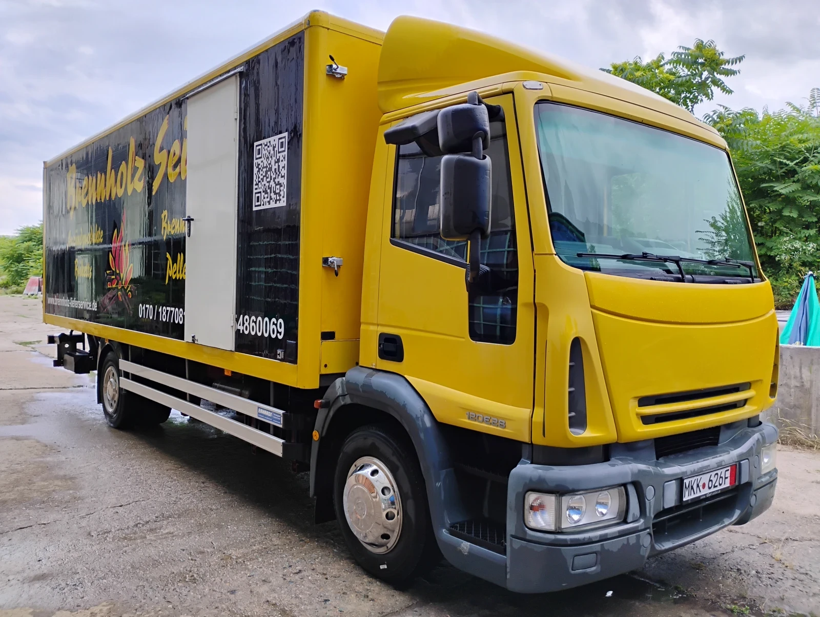 Кемпер Други Iveco, снимка 2 - Каравани и кемпери - 55149526