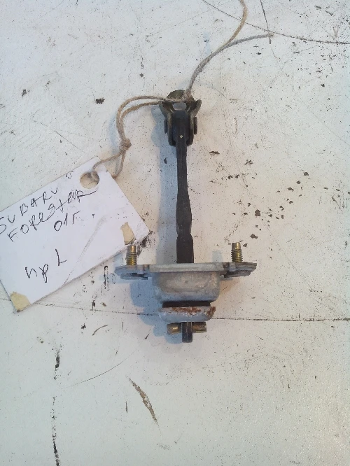 Ограничителна панта врата за Субару Форестър (предна лява)