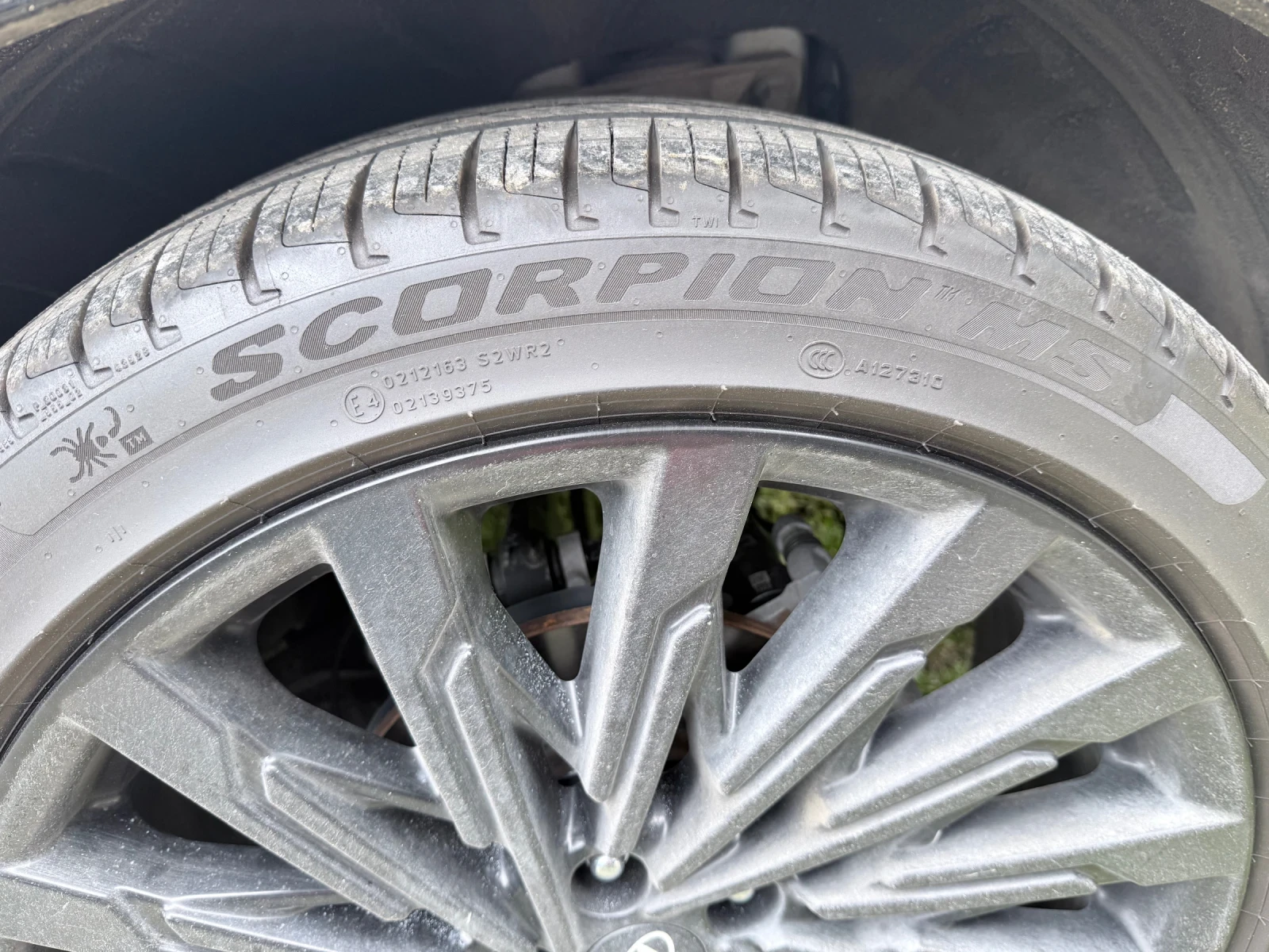 Гуми с джанти Pirelli 235/45R21, снимка 6 - Гуми и джанти - 54598946