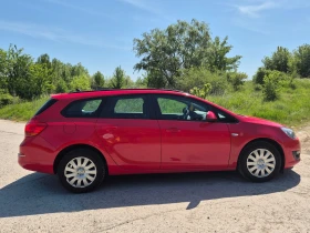 Opel Astra Sports Tourer, снимка 4