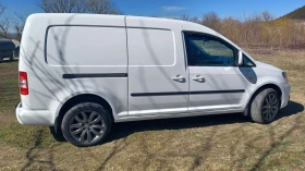 VW Caddy Maxi automatic , снимка 3