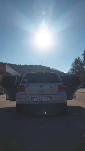 VW Golf 1.8 | Mobile.bg    2