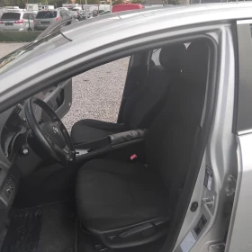 Toyota Avensis 2.2D-4D/150/Euro5 | Mobile.bg    13