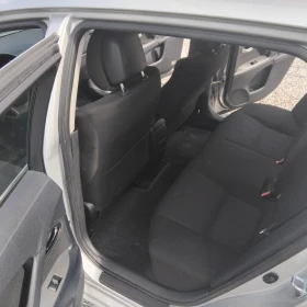 Toyota Avensis 2.2D-4D/150/Euro5 | Mobile.bg    14