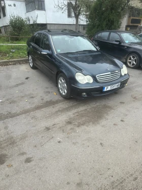 Mercedes-Benz C 220, снимка 3