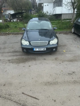 Mercedes-Benz C 220, снимка 2