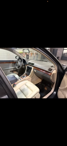 Audi A4 Ауди а4 3.0i, снимка 8