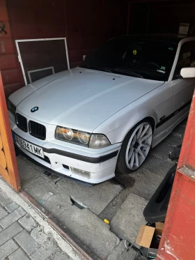 BMW 318 1.8is m42 - 5380 € / 10522.37 лв. - 83147228 5