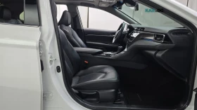 Toyota Camry 2.5/TRD LINE/KAMEPA/NAVI/KEYLESS/LANE ASSIST | Auto.bg — изображение 15