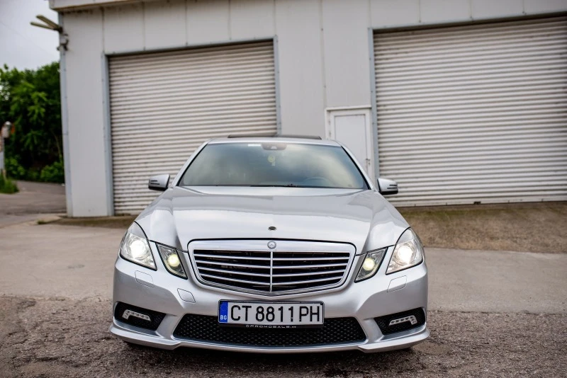 Mercedes-Benz E 500 Мерцедес Е550* 2010 Газ* Бензин, снимка 5 - Автомобили и джипове - 49134262