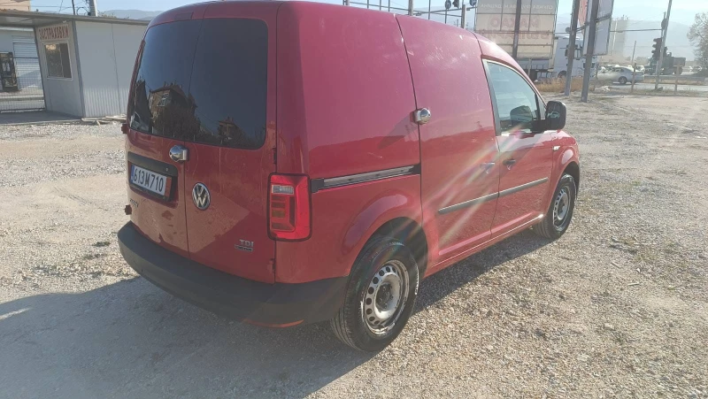 VW Caddy 2.0 TDI 4MOTION Фейслифт , снимка 2 - Автомобили и джипове - 47890775