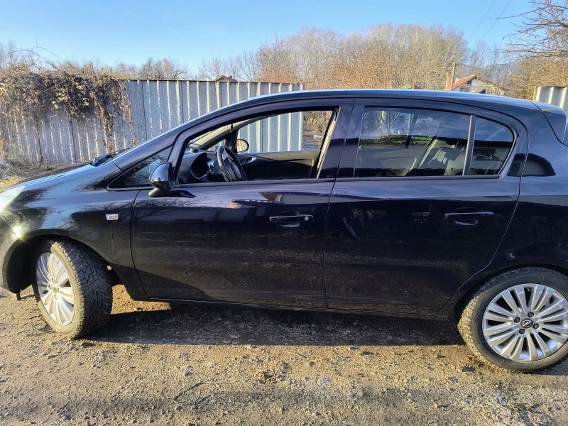 Opel Corsa 1.2 фабрична газ 4 цилиндъра , снимка 9 - Автомобили и джипове - 48046632