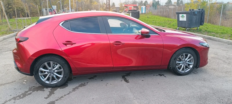 Mazda 3 Skyactiv G Mild Hybrid, снимка 7 - Автомобили и джипове - 52392591