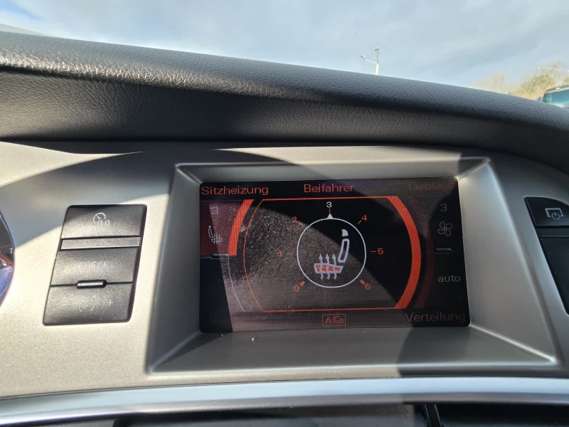 Audi A6 Топ състояние много запазена, снимка 12 - Автомобили и джипове - 52906952