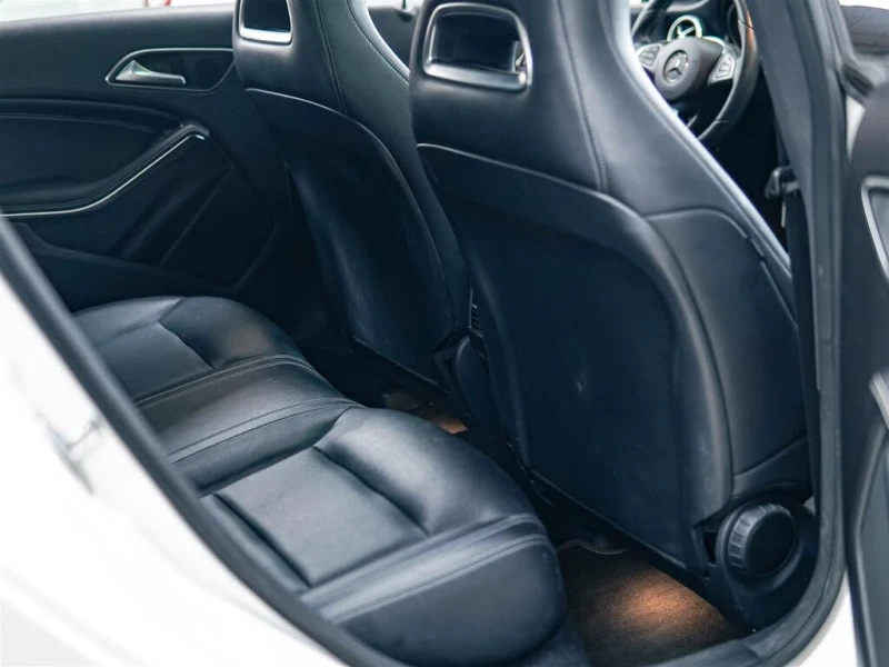 Mercedes-Benz CLA 250 4MATIC* АвтоКредит* (ЦЕНА ДО БГ), снимка 8 - Автомобили и джипове - 53152166