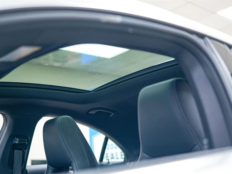 Mercedes-Benz CLA 250 4MATIC* АвтоКредит* (ЦЕНА ДО БГ), снимка 9 - Автомобили и джипове - 53152166