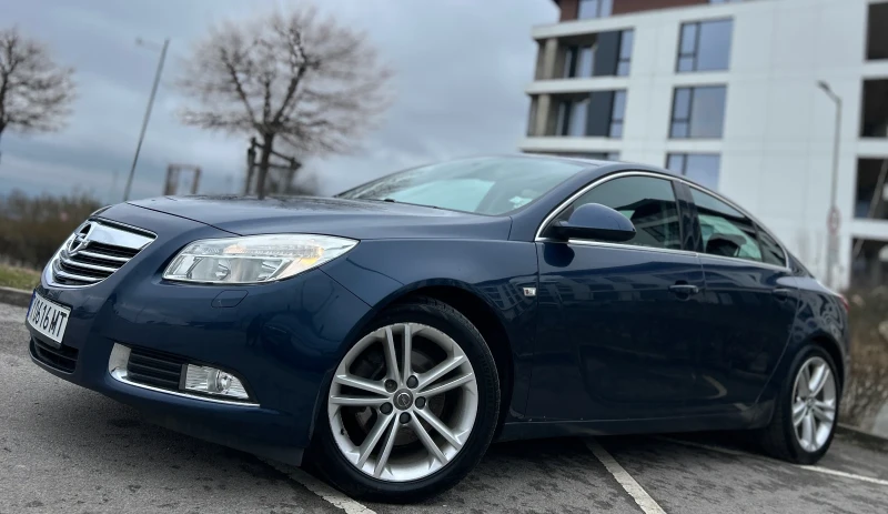 Opel Insignia 2.0CDTI, снимка 7 - Автомобили и джипове - 53509391