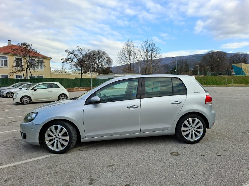 VW Golf, снимка 4 - Автомобили и джипове - 53585057