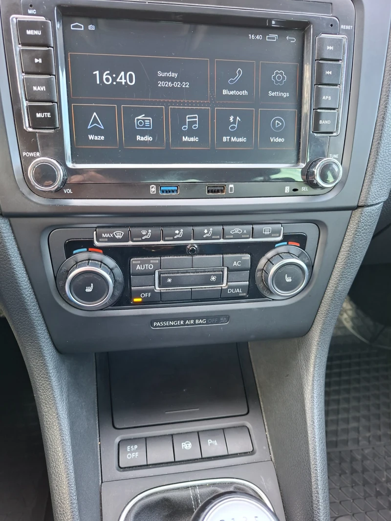 VW Golf, снимка 10 - Автомобили и джипове - 53585057