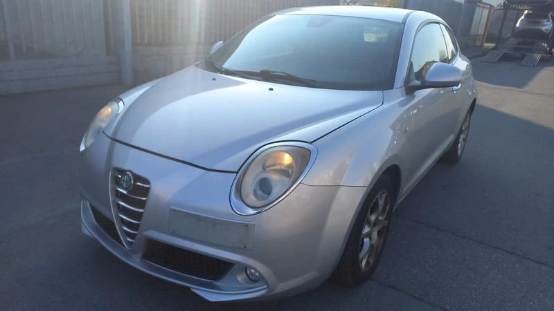 Alfa Romeo MiTo 1.4 78k.c., снимка 10 - Автомобили и джипове - 36098260