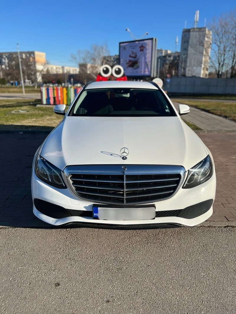 Mercedes-Benz E 200, снимка 8 - Автомобили и джипове - 55371840