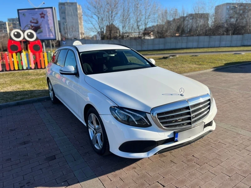 Mercedes-Benz E 200, снимка 7 - Автомобили и джипове - 55371840