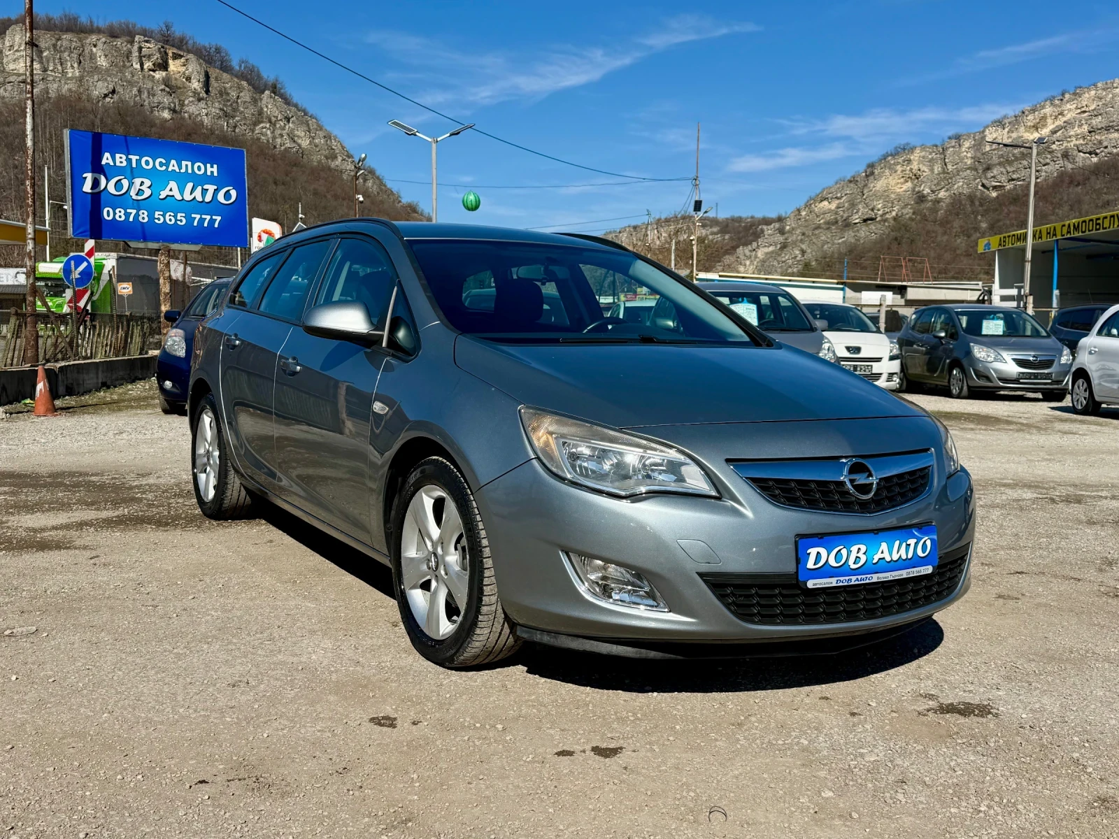 Opel Astra 1.7CDTI-6скор!SPORT-TOURER-KLIMA-TEMPOMAT - изображение 8