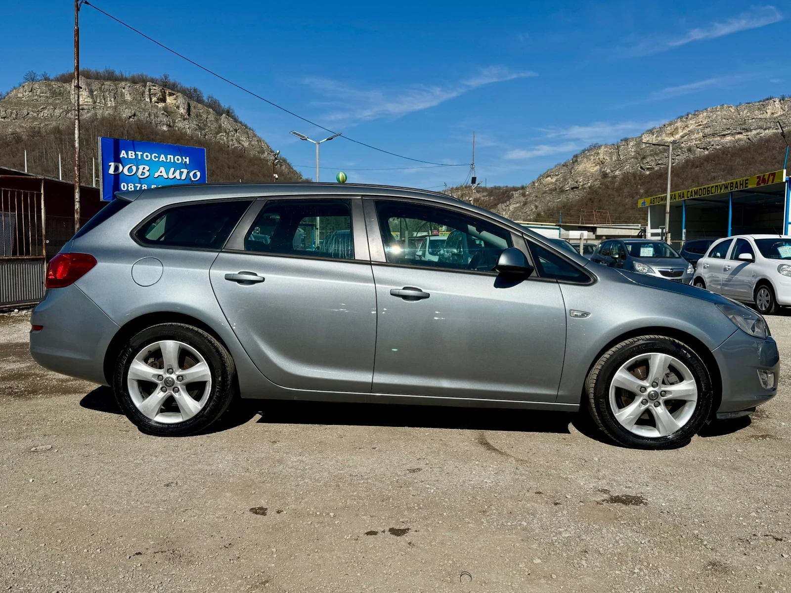 Opel Astra 1.7CDTI-6скор!SPORT-TOURER-KLIMA-TEMPOMAT - изображение 6