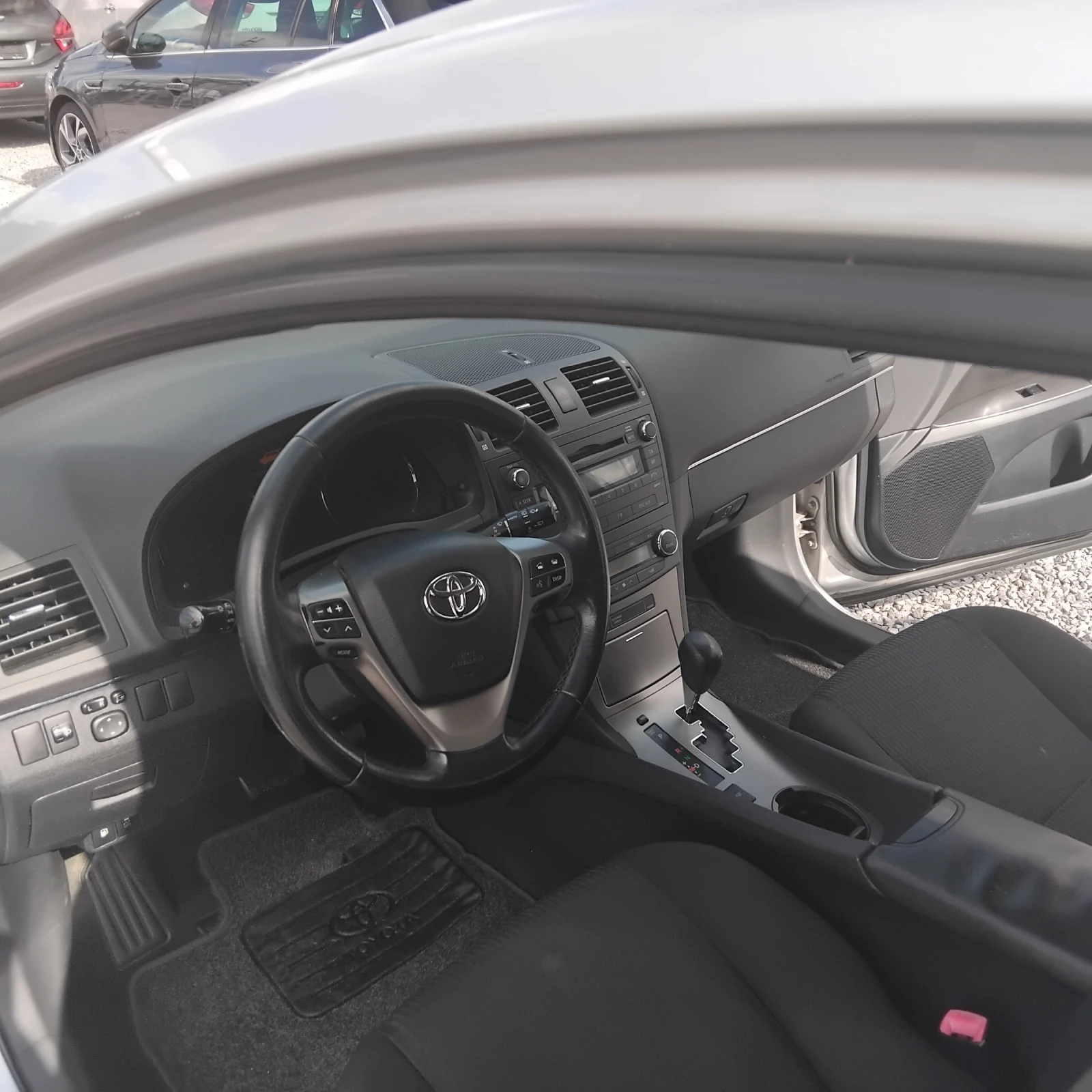 Toyota Avensis 2.2D-4D/150/Euro5 - изображение 7