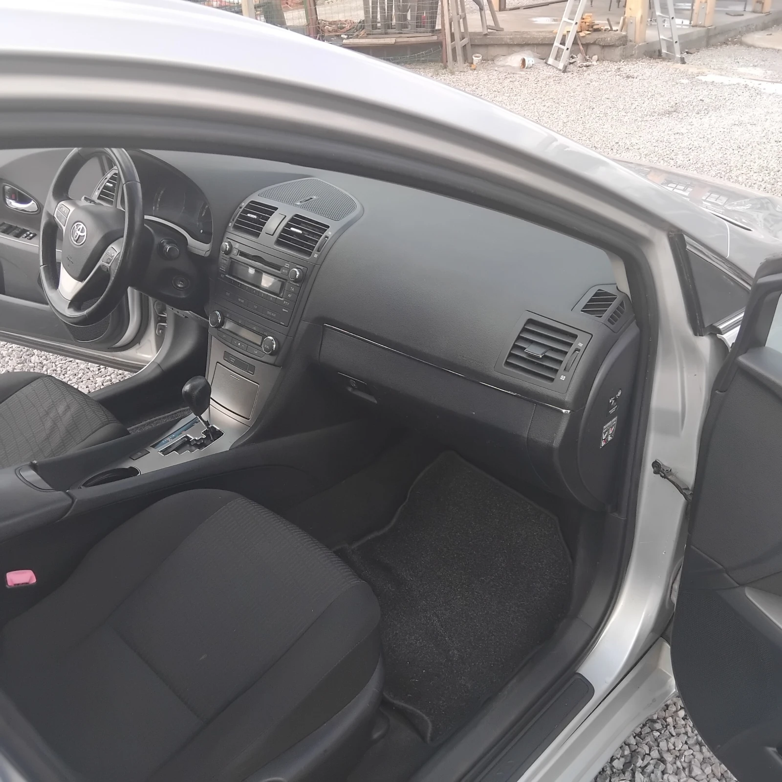 Toyota Avensis 2.2D-4D/150/Euro5 - изображение 10