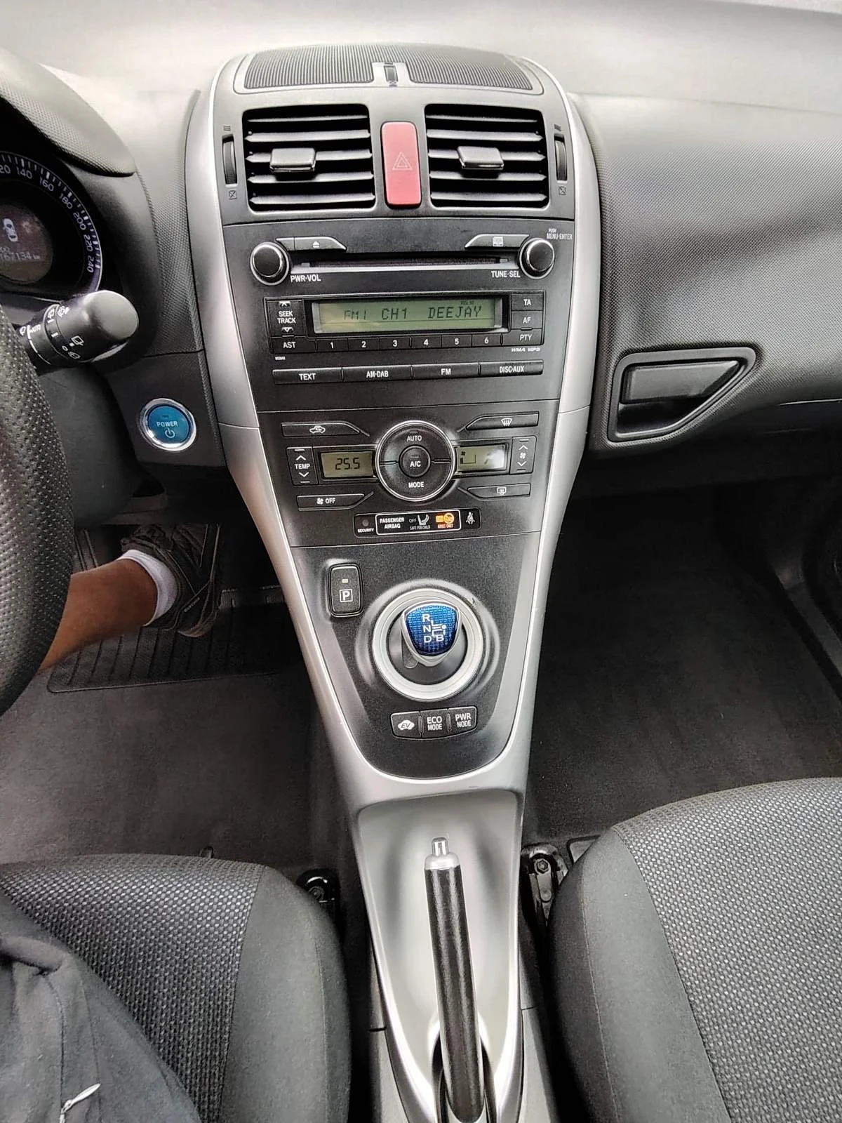 Toyota Auris 1.8i HYBRID 98��.(120) | Mobile.bg � ����������� 14