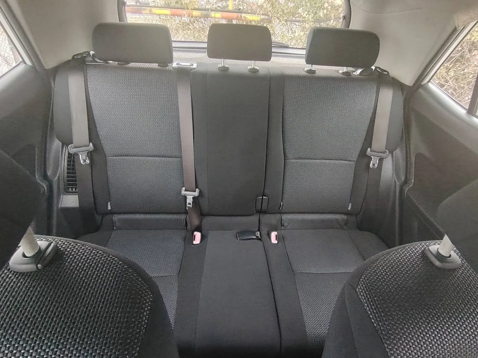 Toyota Auris 1.8i HYBRID 98��.(120) | Mobile.bg � ����������� 12